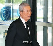 김종인 “윤 대통령, 한동훈을 이준석처럼 내쫓으면 여당 존속 힘들 것”