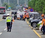 국토부, 교통안전공단과 '위험물 적재차량' 점검…"대부분 양호"