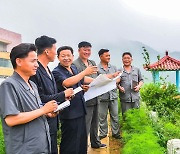 노동신문 "北 금천군 국토관리사업 성과 이룩...전례없던 변화 일어나"