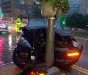 충돌사고 후 차량 버리고 도주한 30대 입건…만취 상태