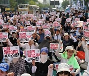 野 채상병 관련 ‘상설 특검’ 만지작…與 “한일 축구 때 日 추천 주심 인정하겠나”