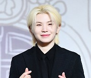 세븐틴 우지, 'AI 작사·작곡설' 해명 "인간 창작자가 작사 작곡"