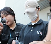 '얼차려 사망' 중대장·부중대장 구속 기소…軍, 체력단련방식 군기훈련 금지키로(종합)