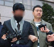 ‘故이선균 협박’ 女실장은 징역형 구형...그런데 의사는 풀려났다