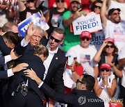 [트럼프 피격] 경호 실패 논란 비밀경호국 "조사 적극 참여"