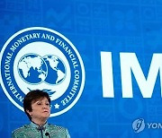 IMF, 韓 성장률 2.5%로 상향 … "금리 조기인하 자제해야"