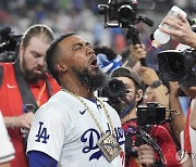 MLB 올스타 홈런 더비...다저스의 에르난데스, 우승 쾌거