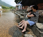 전국 곳곳 비…수도권 체감온도 33도, 밤에는 열대야