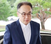 '사이버 레커' 칼뺀 검찰총장 "구속 수사·중형 구형·수익 몰수하라"