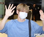 TXT 수빈 ‘친절한 손인사’ [MK포토]