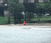 '호우경보' 전남 동부권, 여수산단 등 폭우 피해 속출