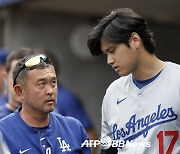 오타니한테 왜 스태프가 "장갑 벗어달라" 요구했나 '200홈런 직후 뒷이야기'