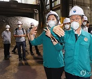 폭염·호우 대비 고용부-중기부 합동 중소기업 현장 점검