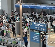 여름 휴가철 맞은 인천공항