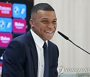 Spain Soccer Mbappe