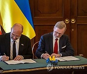 CZECH REPUBLIC UKRAINE DIPLOMACY