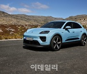 ‘1억원대’ 포르쉐 순수 전기 SUV 마칸 일렉트릭 사전 계약