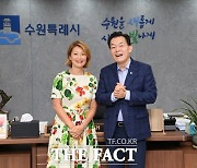 이재준 수원시장, 엘렌 박 미국 뉴저지주 하원의원 만나 교류협력 방안 논의