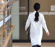 미응답 전공의 사직 처리에 속도…빅5 사직 레지던트 700여명↑