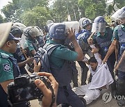 BANGLADESH STUDENTS PROTEST