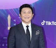 '10월 결혼' 조세호, PPL 도배 논란에 결국 고개 숙였다 "애정어린 충고 감사" [TEN이슈]