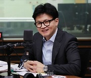 한동훈, '나경원 공소 취소' 논란 사과…"사전에 준비되지 않은 말"