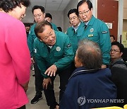 이상민 행안부 장관, 완주군 수해 현장 찾아 주민 위로