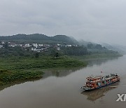 ChineseToday | Captain and his ferry of hopes in SW China