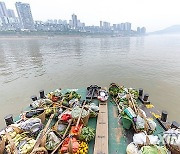 ChineseToday | Captain and his ferry of hopes in SW China