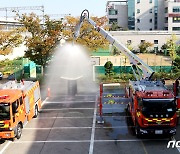 완전 물에 잠긴 세교지하차도…'다굴절무인탑차'가 효자 노릇