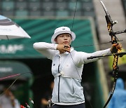 Korea's golden archers shoot for 10th straight Games on top