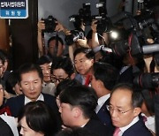 국회 법사위 ‘윤 탄핵 청문회’…여야 폭력 사태  발생