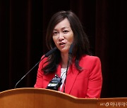 "美 수미 테리 기소, 文 의식한 尹 때문...핵무장 추진 탓" 野 반격