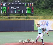 [MD포토] 김건 '마이데일리배 유소년 야구대회 첫 승을'