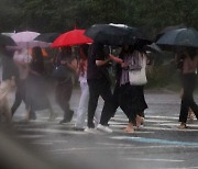 집중호우 피해 지원 나선 금융권…금리우대, 만기연장 등