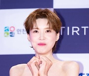 [T포토] 장도연 '수줍은 주먹 하트'