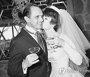 Obit Bob Newhart