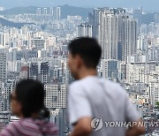 서울 아파트값 오르는데…재건축 단지는 약세