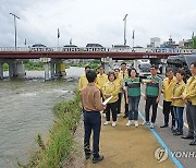 개원식 취소하고 수해 피해 예찰 활동 나선 원주시의회