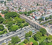 T?RKIYE-ISTANBUL-ANCIENT BUILDINGS-AQUEDUCT OF VALENS