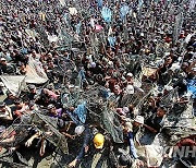 INDONESIA-KLATEN-FISH CATCHING-FESTIVAL