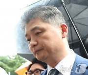 김범수 카카오, 영장실질심사 4시간만에 종료