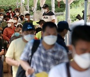 "가족 먹여 살리려"는 옛말…요즘 외국인 근로자는 '나를 위한 저축과 소비'