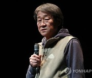 故 김민기 장례식장 내부 비공개… 발인 당일 학전 들러 영면