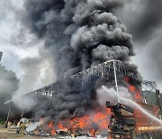 충남 예산 폐기물처리시설서 불…3시간30분만에 꺼져