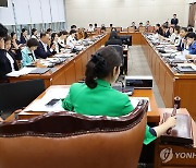 보건복지위 법안심사소위, 간호법안 심사