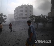 MIDEAST-GAZA-NUSEIRAT-AIRSTRIKE