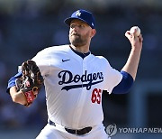 MLB 다저스, '8승 2패' 선발투수 팩스턴 방출 대기