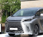 [포토]렉서스 MPV 'THE ALL-NEW LM 500h'