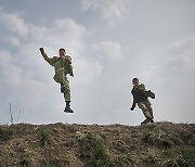 '탈주', 올여름 韓영화 첫 200만 관객 돌파 